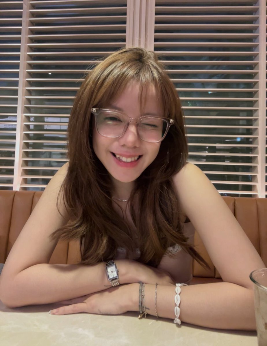 Queenzel tweet media