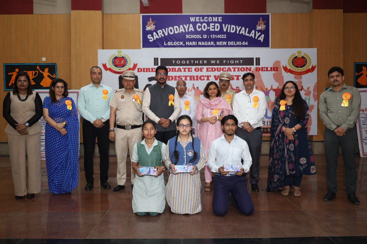 DM/DEO West Delhi tweet media