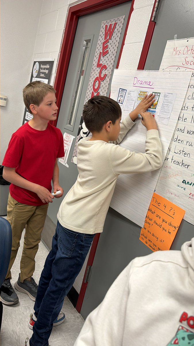 Crystal Ortega tweet media