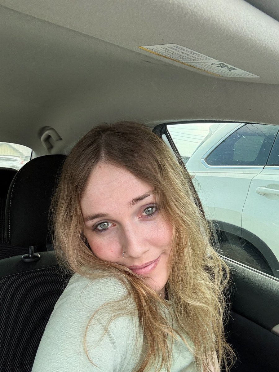 PeekoBox 🏳️‍⚧️ tweet media