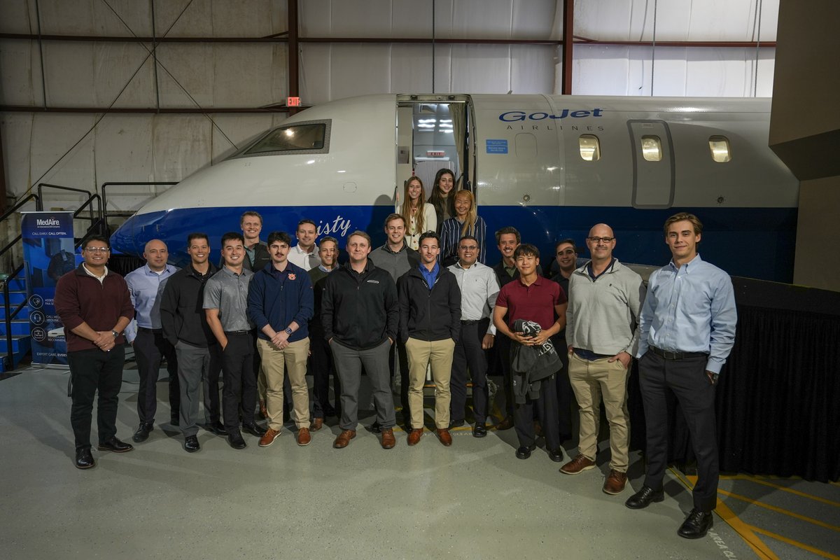 GoJet Airlines tweet media