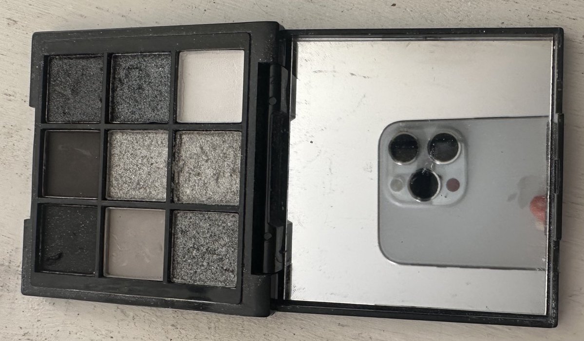 jesse ☆ || drugtwt tweet media