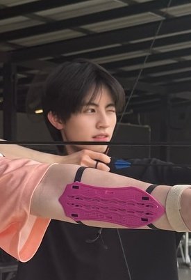 𝒢𝑜𝑜𝒻𝒾𝑜𝟷𝒶: 🩵 AA: blue tweet media