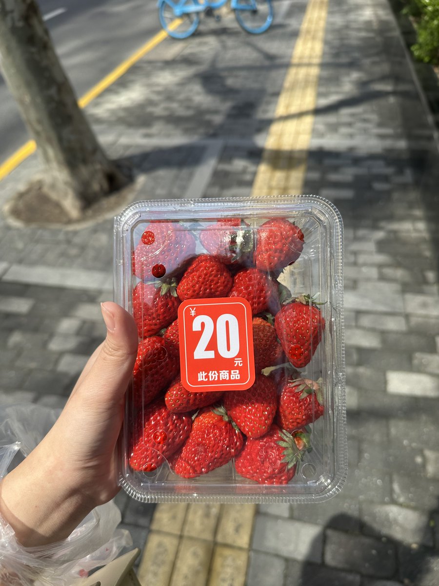 นีนี่ฮุนฮุนเป็นน้องพี่หมี🐻🐱 tweet media