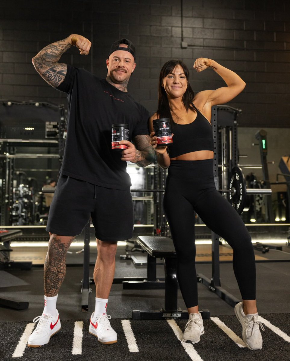 Unmatched tweet media