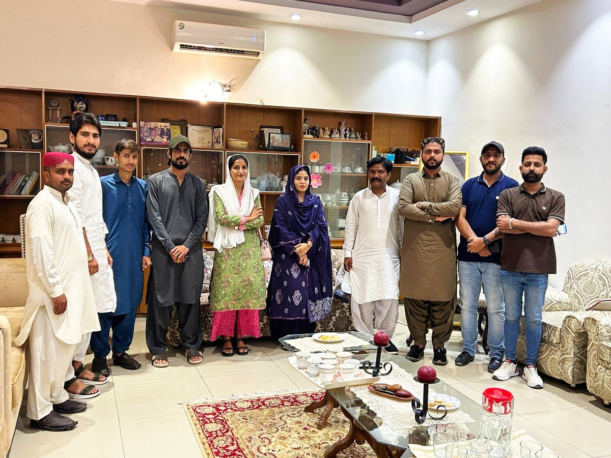 Aliabbasppp's tweet photo. PPP's digital voice gets stronger
Met with HMC Member @SabaZahoorppp & Media Coordinator @humia_naqvi to sharpen PPP's social media strategy amplifying @BBhuttoZardari's vision & @KashifShoroPPP's development work #PPP #DigitalPPP #BilawalBhutto https://t.co/OCL2f0Y2qK