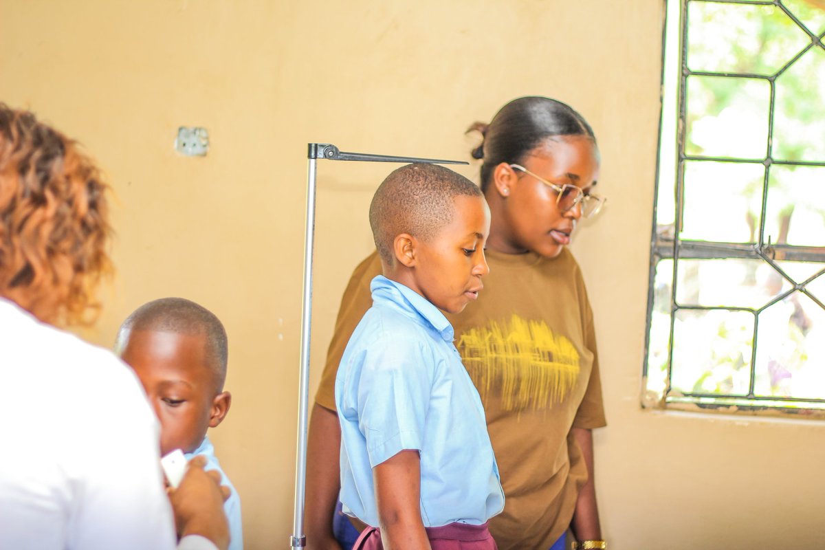 MadeWithHopeUK's tweet photo. Carrying out a baseline assessment, before implementing our feeding program at our partner school, Manyire Primary School, in rural Arusha.

This is essential to track real impact of the program over time.

Thank you to The Faroe Islands Ministry of Foreign Affairs and Culture. https://t.co/YgFHrz2MnE