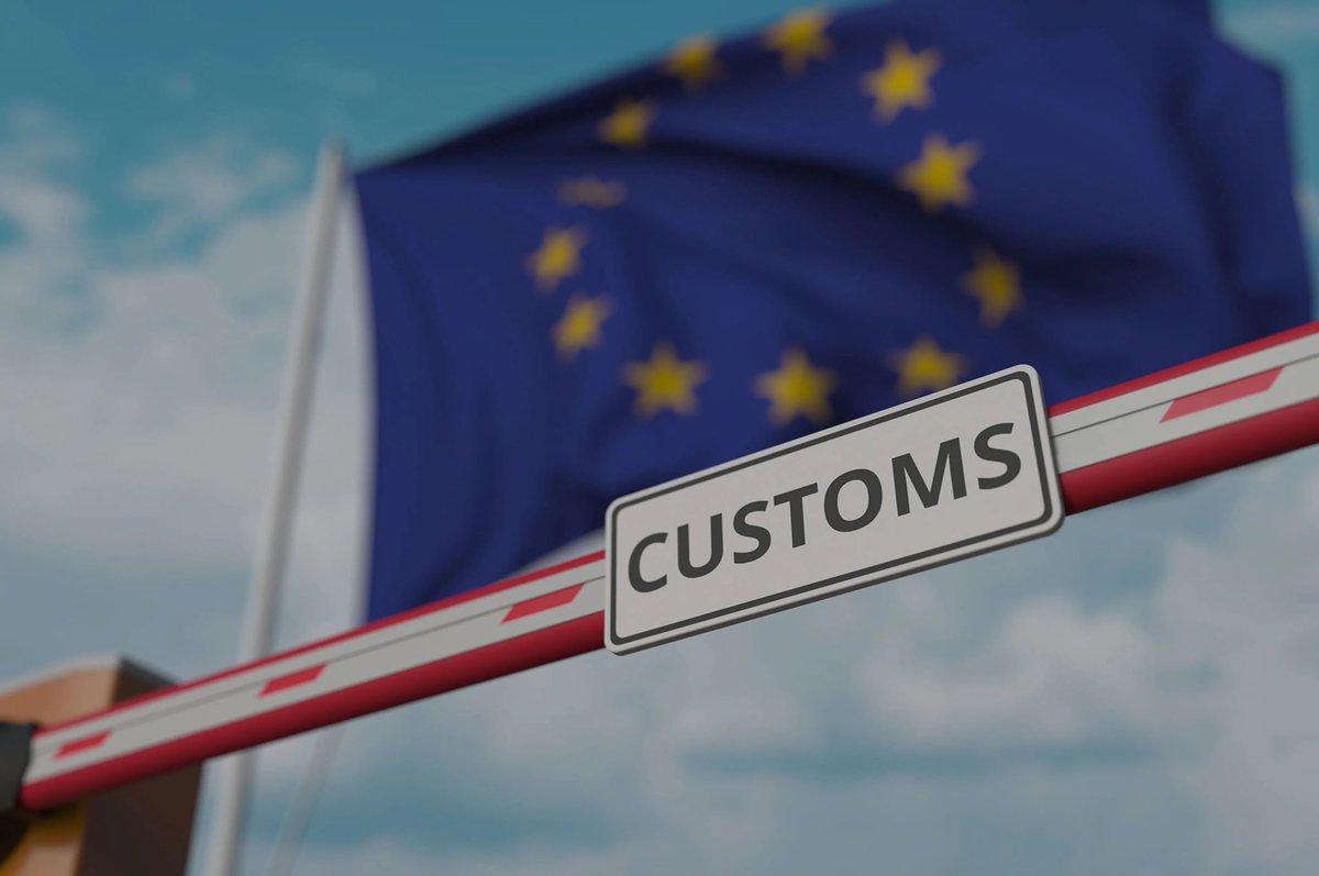 SLOtoEU's tweet photo. Congratulations Lille! The newly established European Customs Authority - #EUCA  will be hosted by the city of Lille in 🇫🇷 . The body's tasks will be to coordinate and support national customs services. The seat was chosen in a joint decision-making process between the #EuropeanCouncil and the #EuropeanParliament.