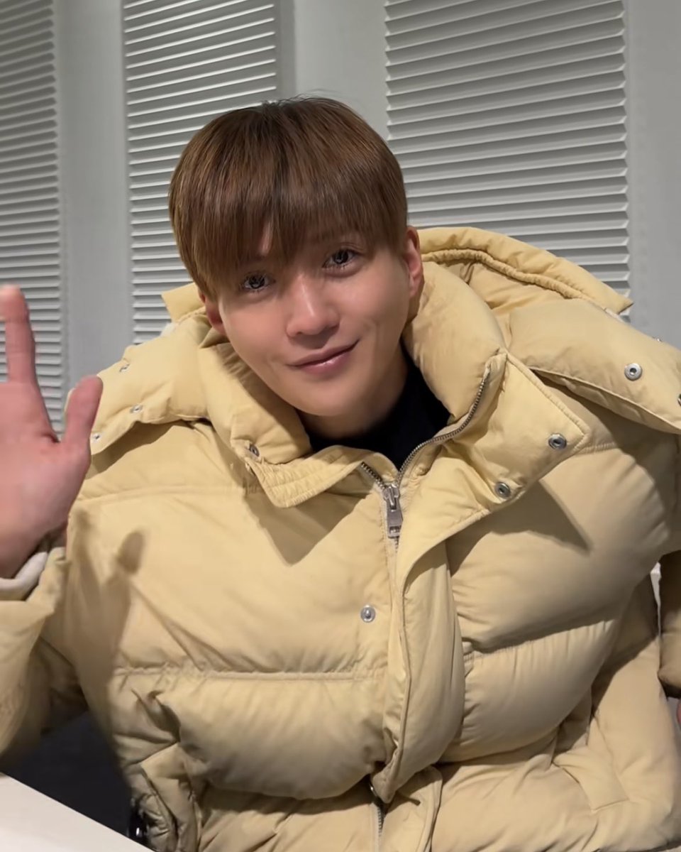 요이ョィ tweet media