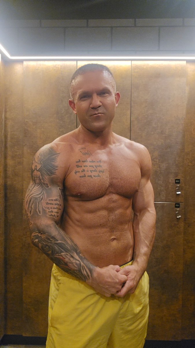 Troy White 🔞 The Beast 😈 tweet media