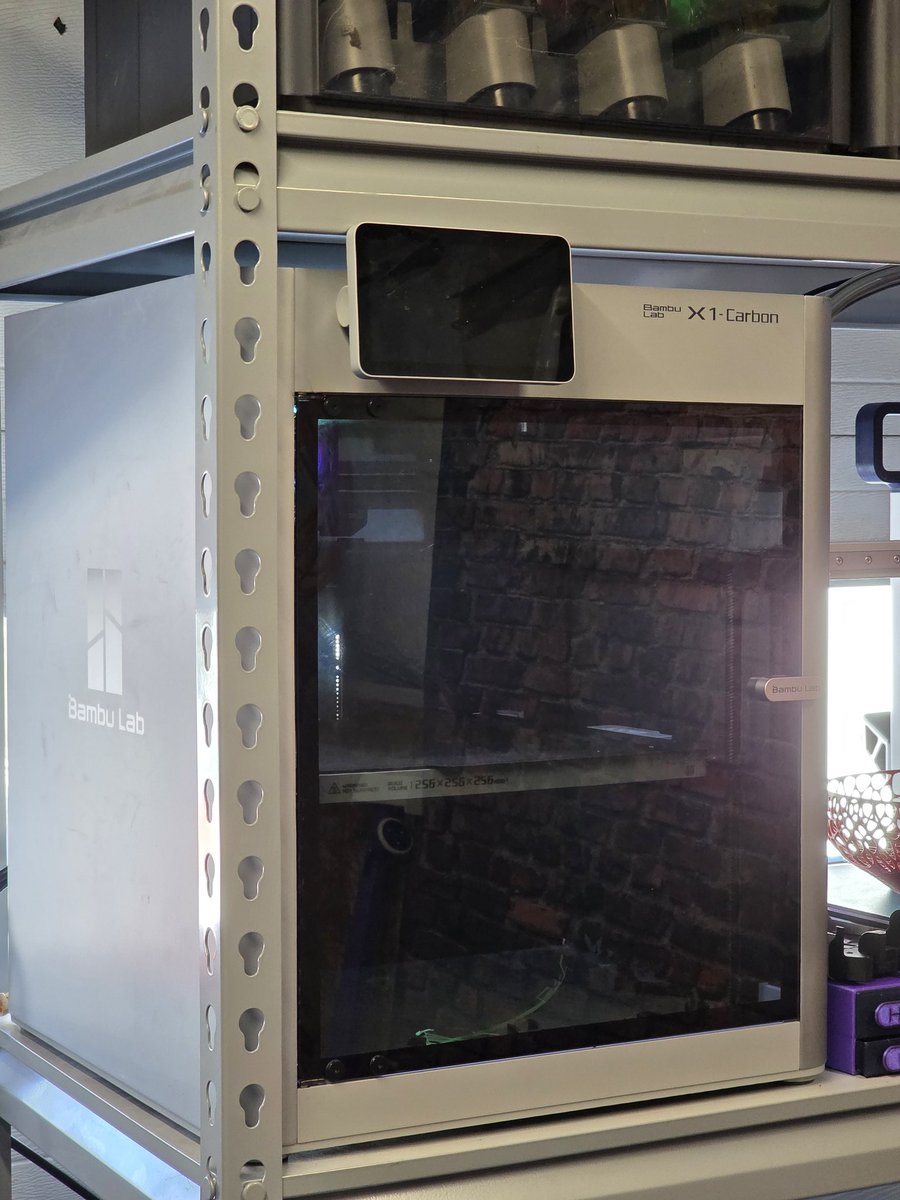 ZombieHedgehog | Hedgehog Makes tweet media