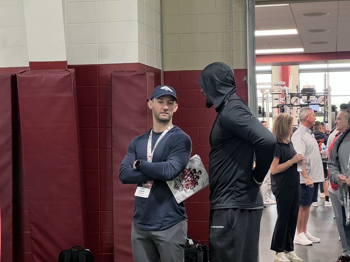 Colin Gay tweet media