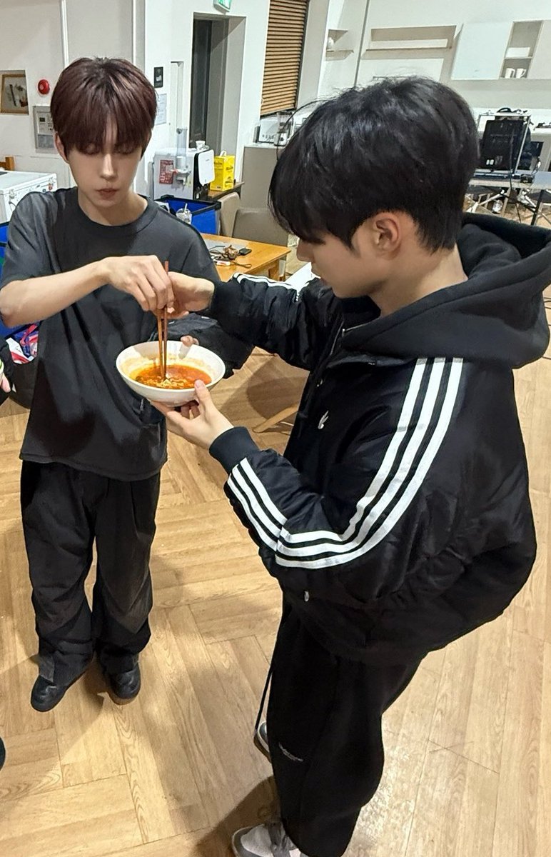 ㅂㅏㅂ tweet media