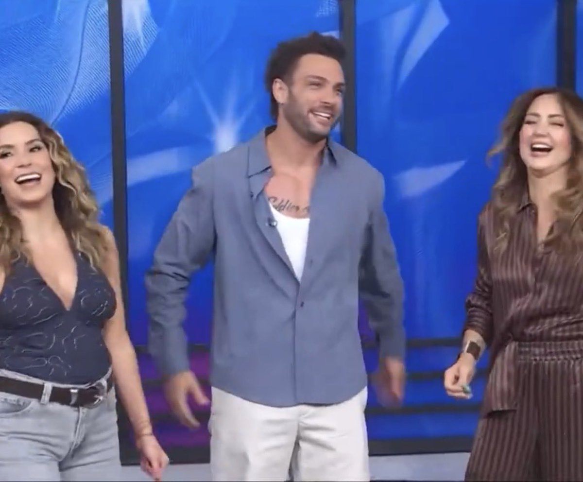 Cecilia Salas tweet media