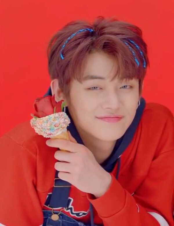 TXT Charts tweet media