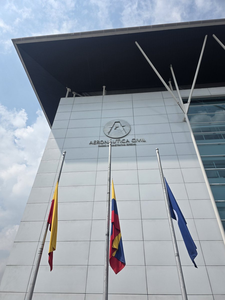 Aeronáutica Civil tweet media