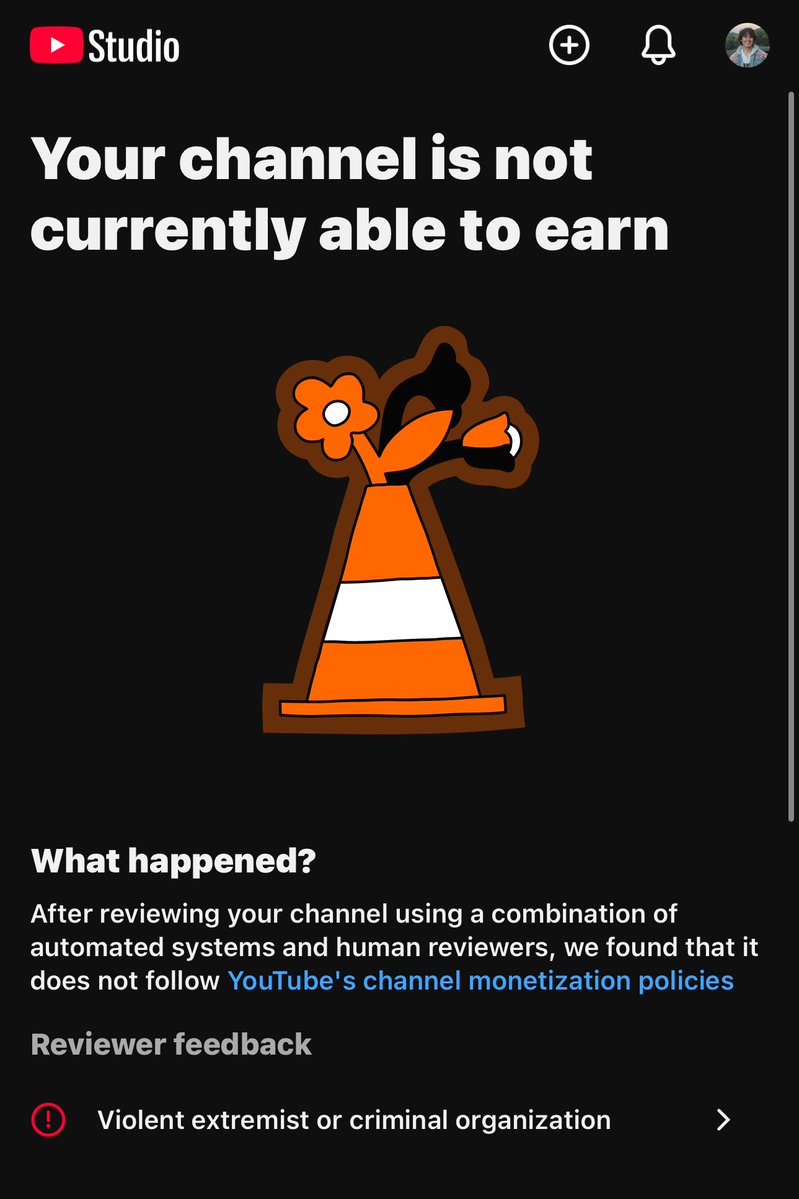 YourFavoriteGuy tweet media