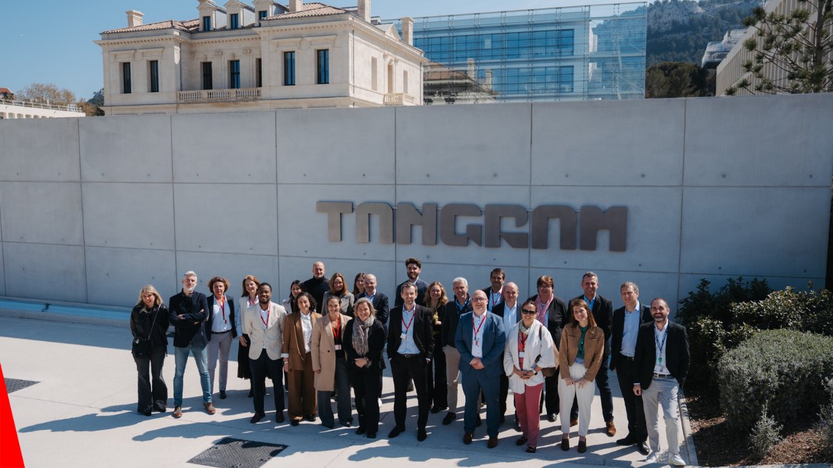 cevalogistics's tweet image. We're starting our first Design Sprint in the Aerospace industry at @Tangram_Center with @Capgemini. 🚀 

Our global teams will innovate and co-create solutions to enhance transport tracking and supply chain efficiency. 

#CEVALogistics #AIInnovation #DesignSprint #Aerospace