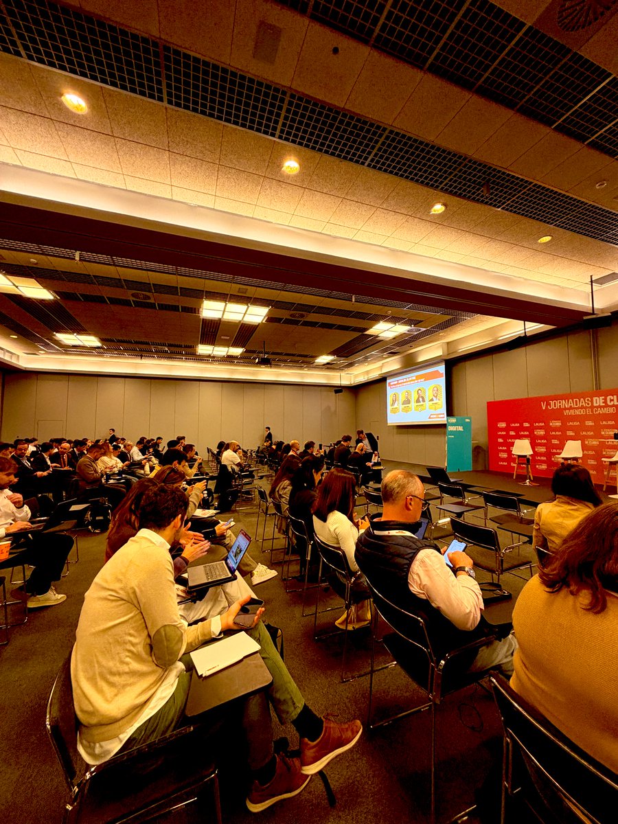 Carlos Felipe tweet media