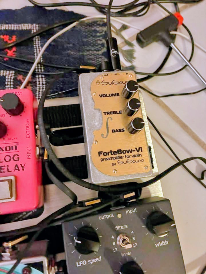 SviSound tweet media