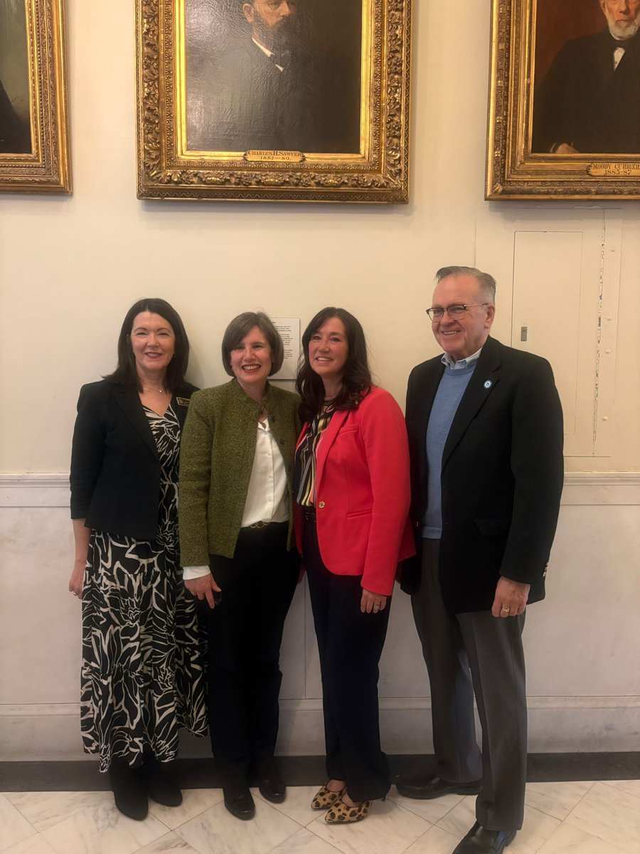 NH Democratic Party tweet media