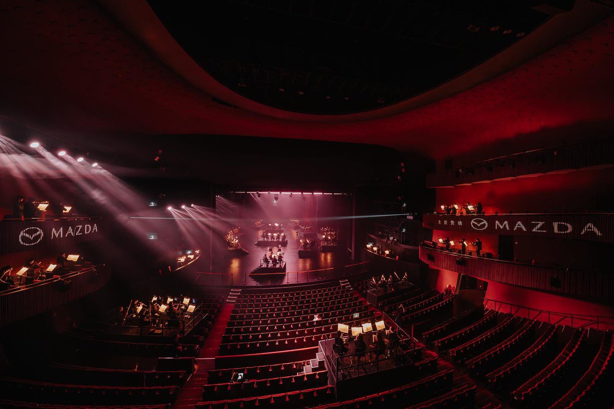 Huang Ruo tweet media