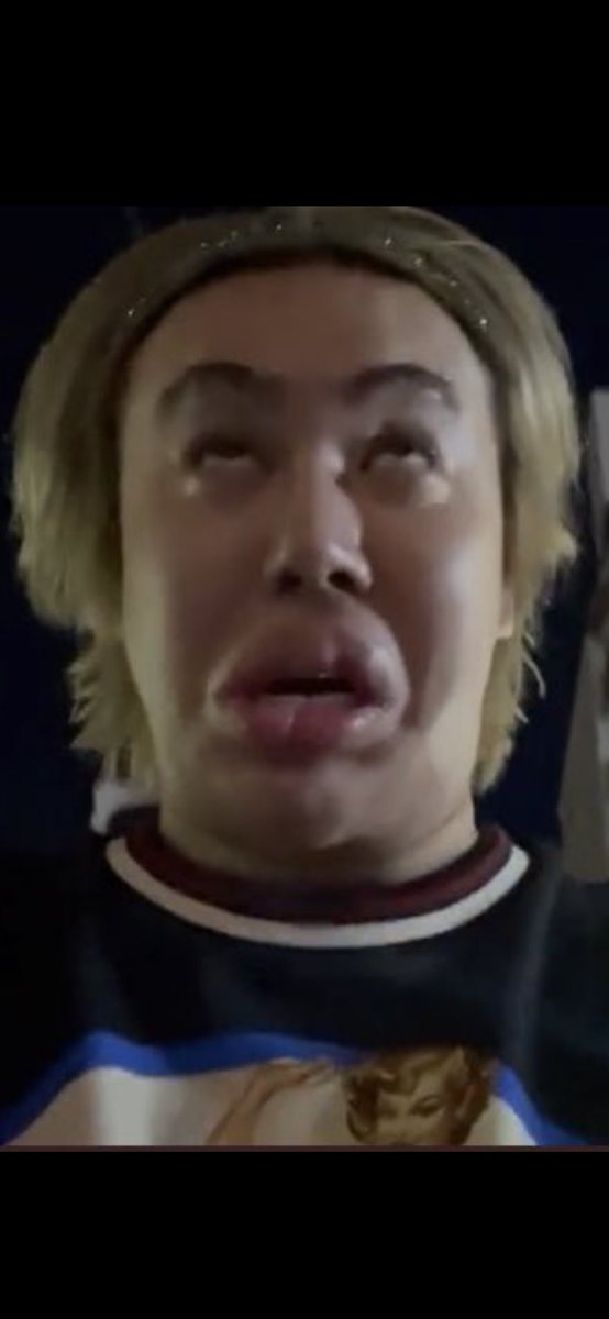 ほくそ 笑美(81) tweet media