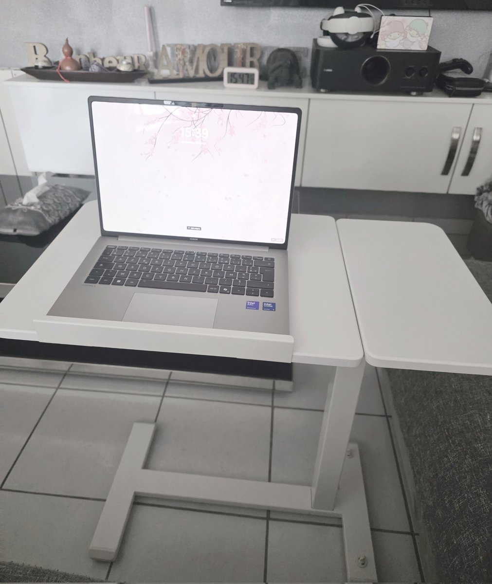 ✎ nini (甜甜小妮妮) .ഒ tweet media