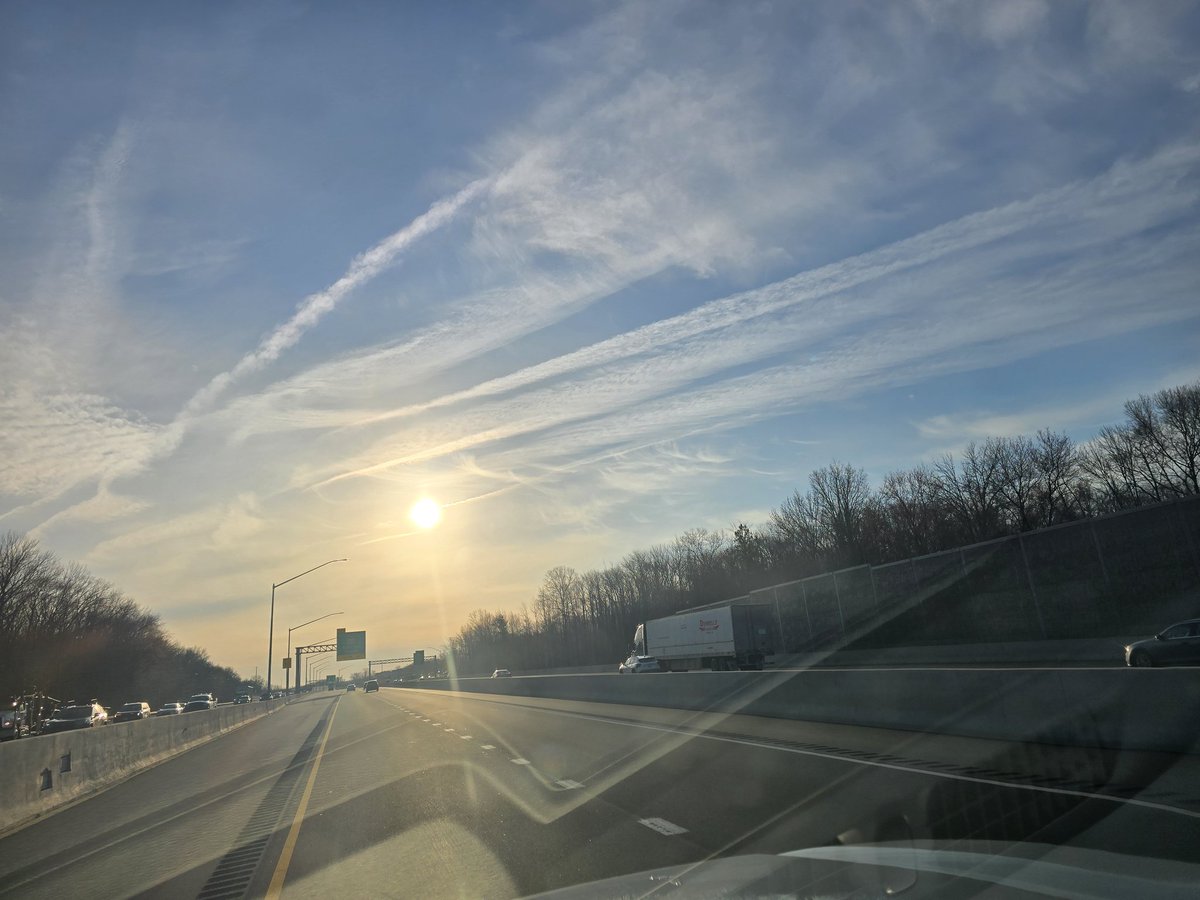 LetTheGamesBegin tweet media