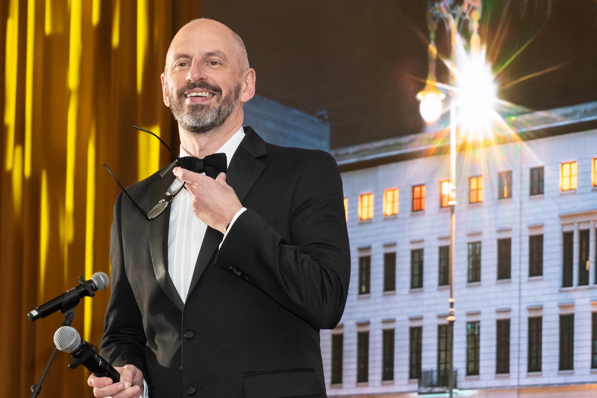 Delegant tweet media