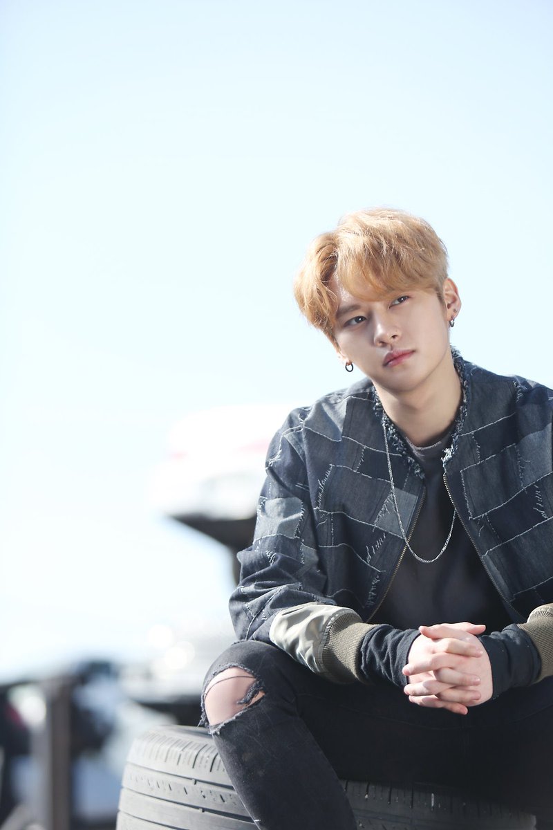 LEE KNOW 리노 JAPAN tweet media