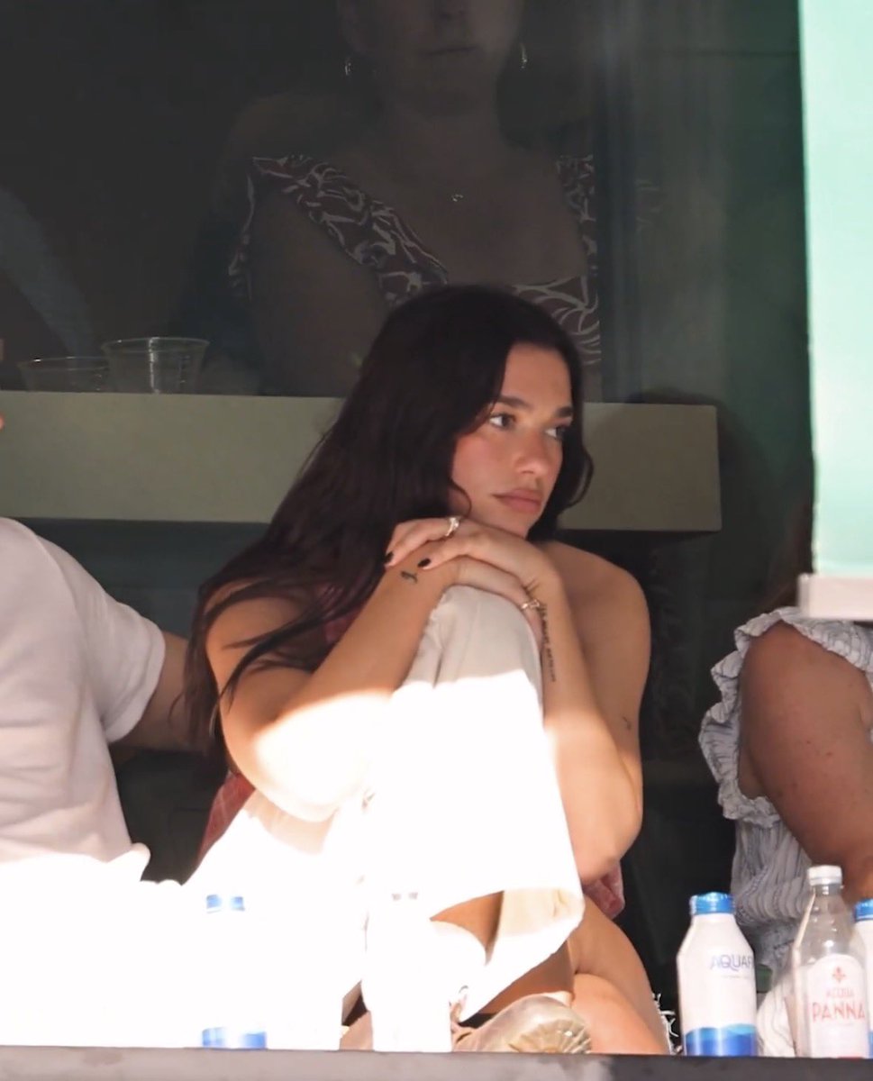 (not) Dua tweet media