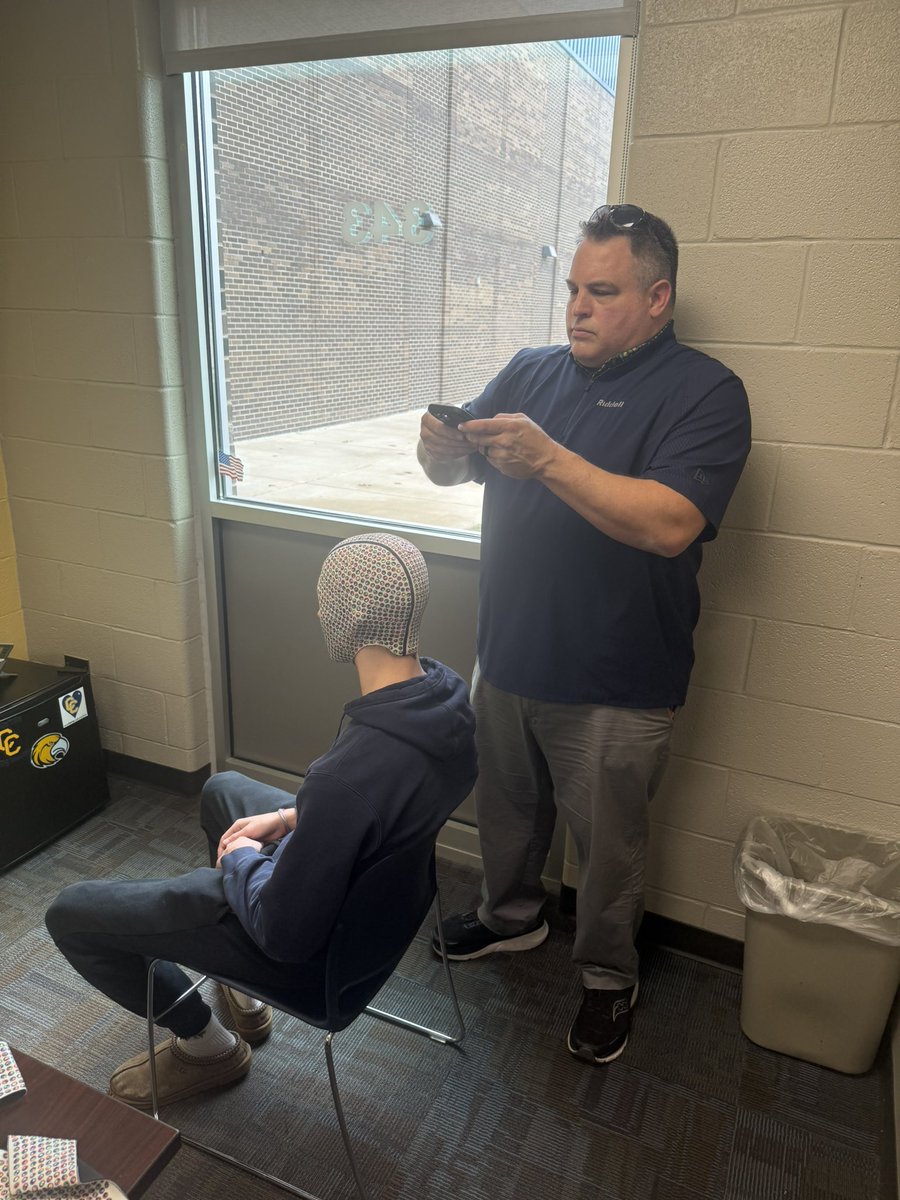 CCGoldenEagleFB's tweet photo. Last week we had our @RiddellSports Rep, Tommy Rapier, out fitting some of our guys for new Riddell Axiom helmets — the best helmet in the game. Excited to get them soon!  @TommyRapier https://t.co/GAnjFLpN27