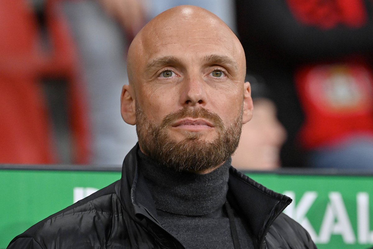 Sherlock tweet media