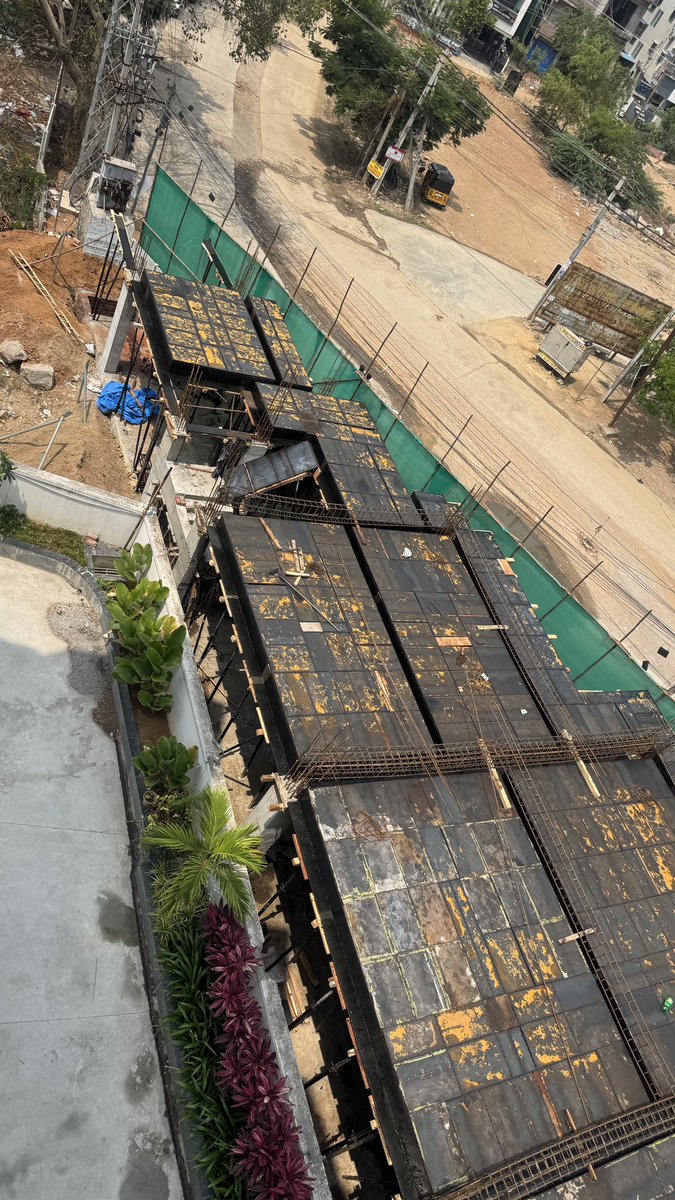 AadithINC's tweet photo. @Comm_HYDRAA @MC_Cyberabad What’s the status of the complaint? How long for this to be checked? https://t.co/WiJYc6LXc2