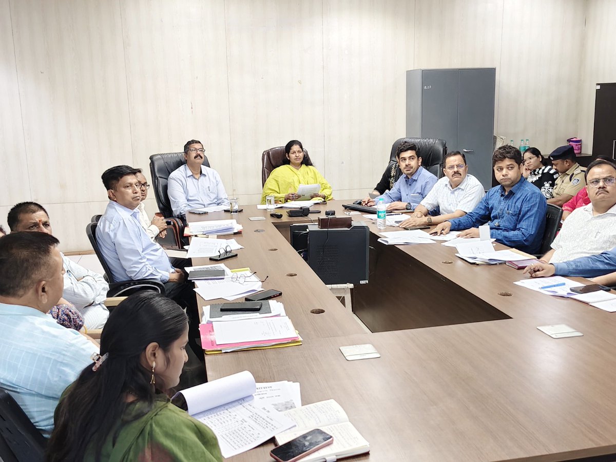 Collector Rewa tweet media