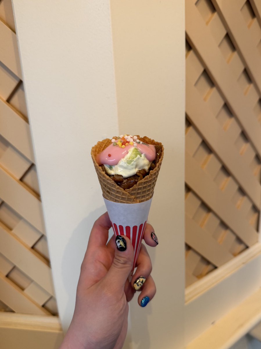 りん௵ tweet media