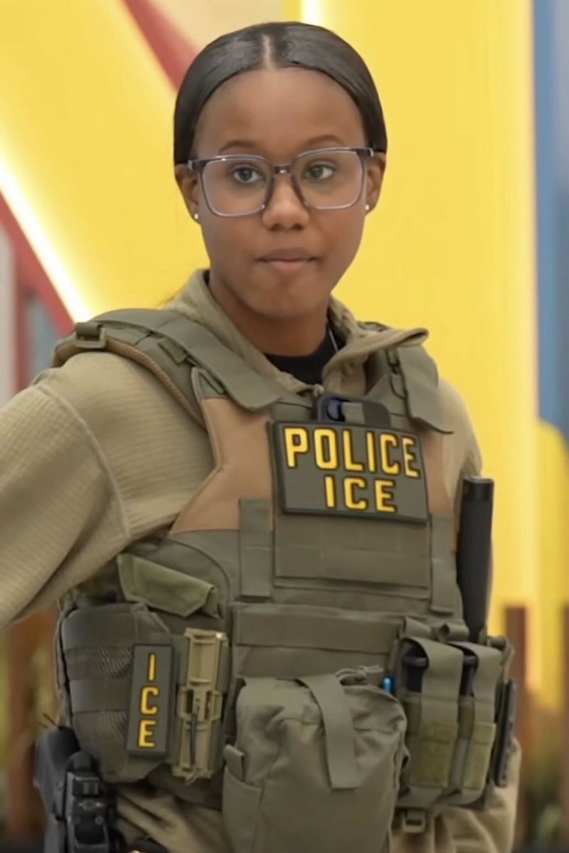 WELCOME TO BLACK TWlTTER  tweet media