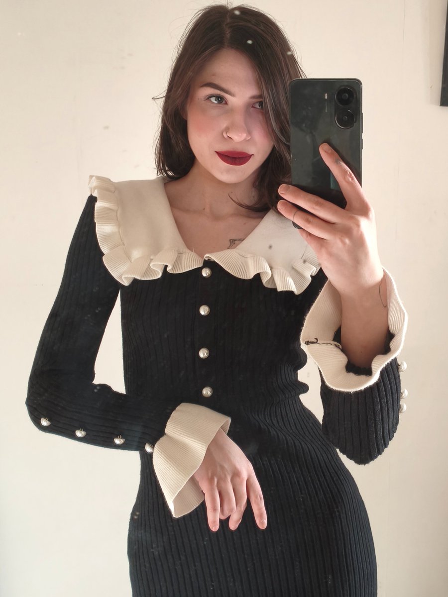 Просто Саша tweet media