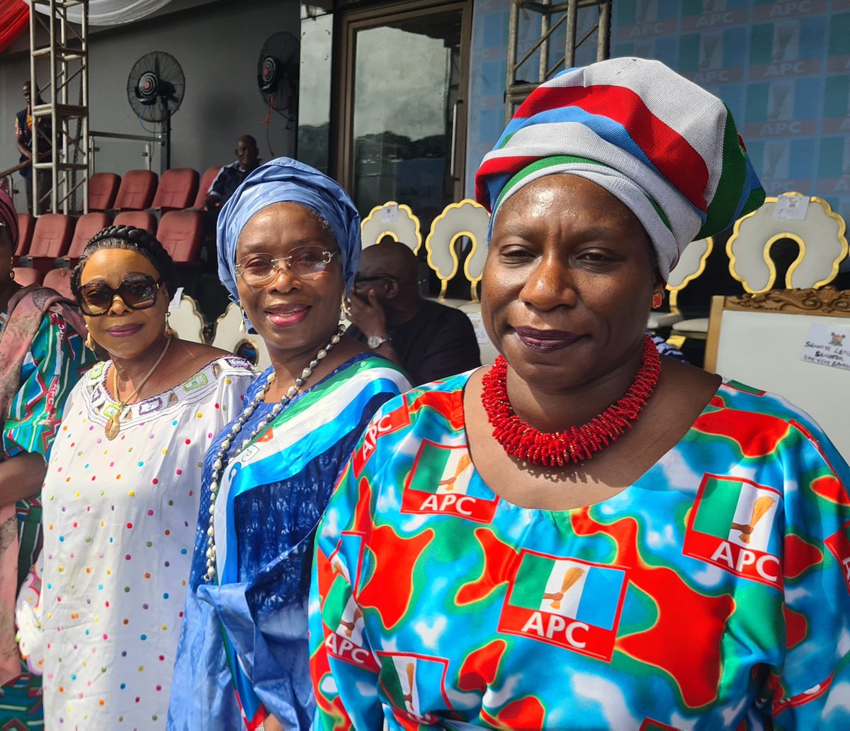 Attended the APC Southwest Zonal Congress and I'm energized by the commitment to forge a common front; build a stronger party and a better country. 

Let's get it done! 

#APC
#RenewedHope 
#adireogun