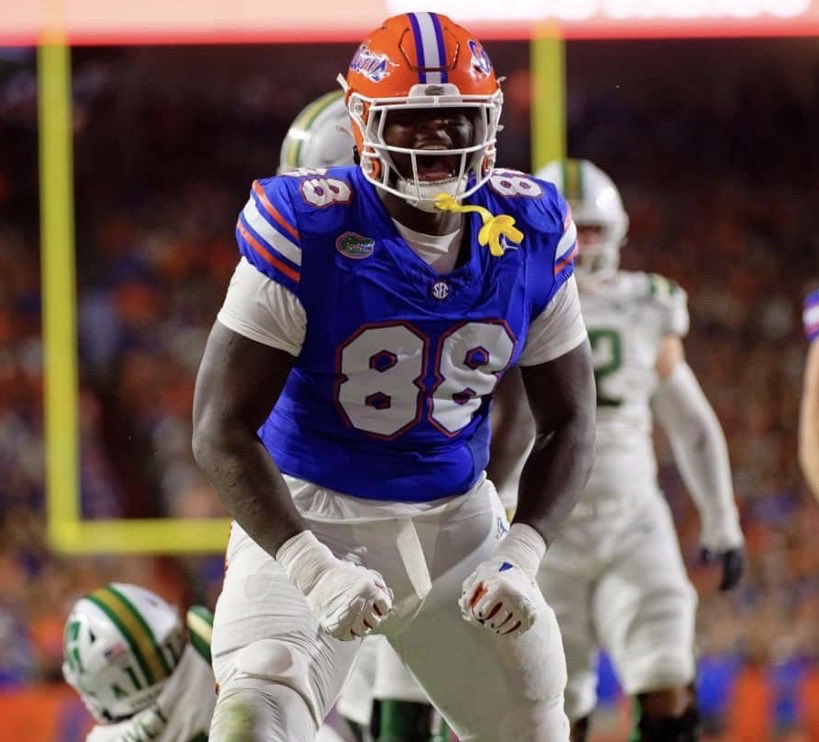 PantherPlug tweet media