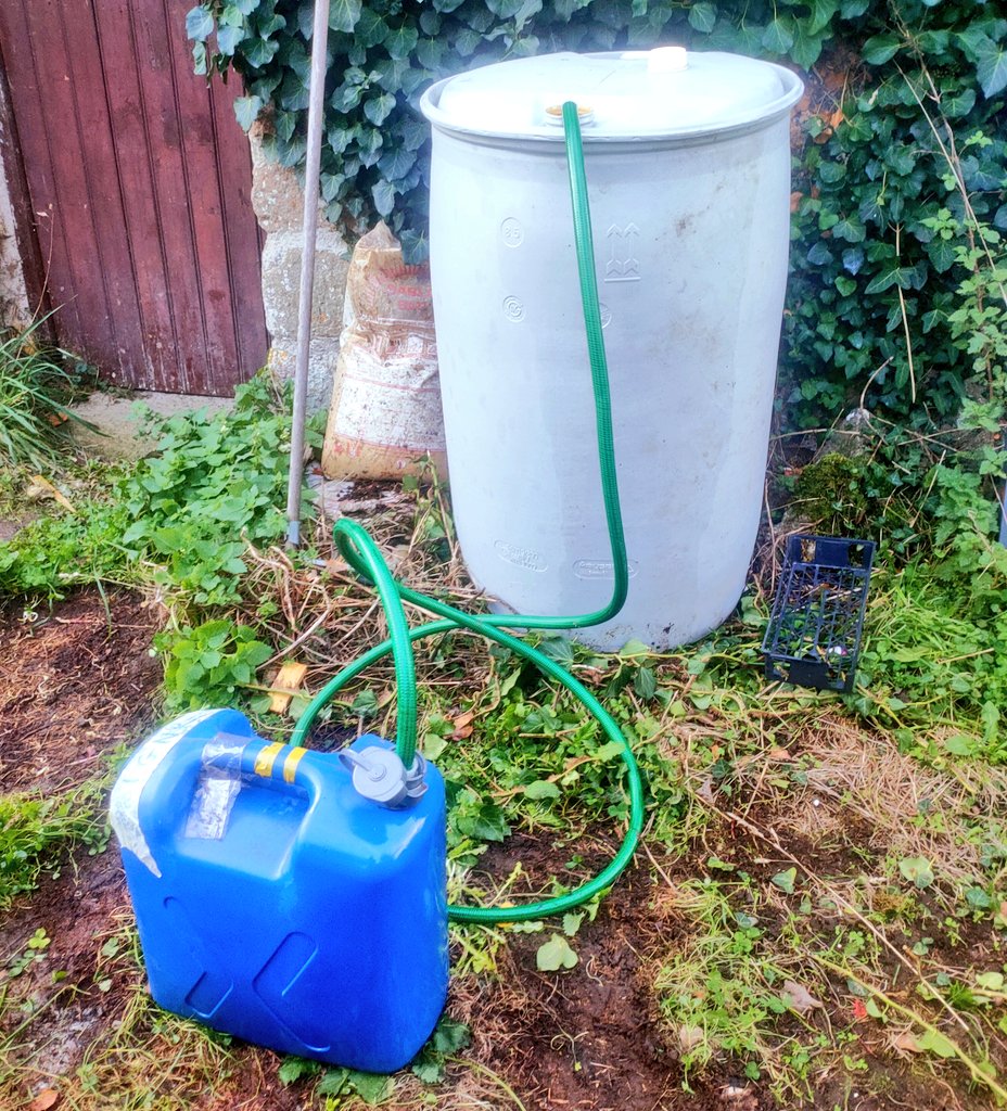 Karl 🇹🇫🍺🚜 tweet media