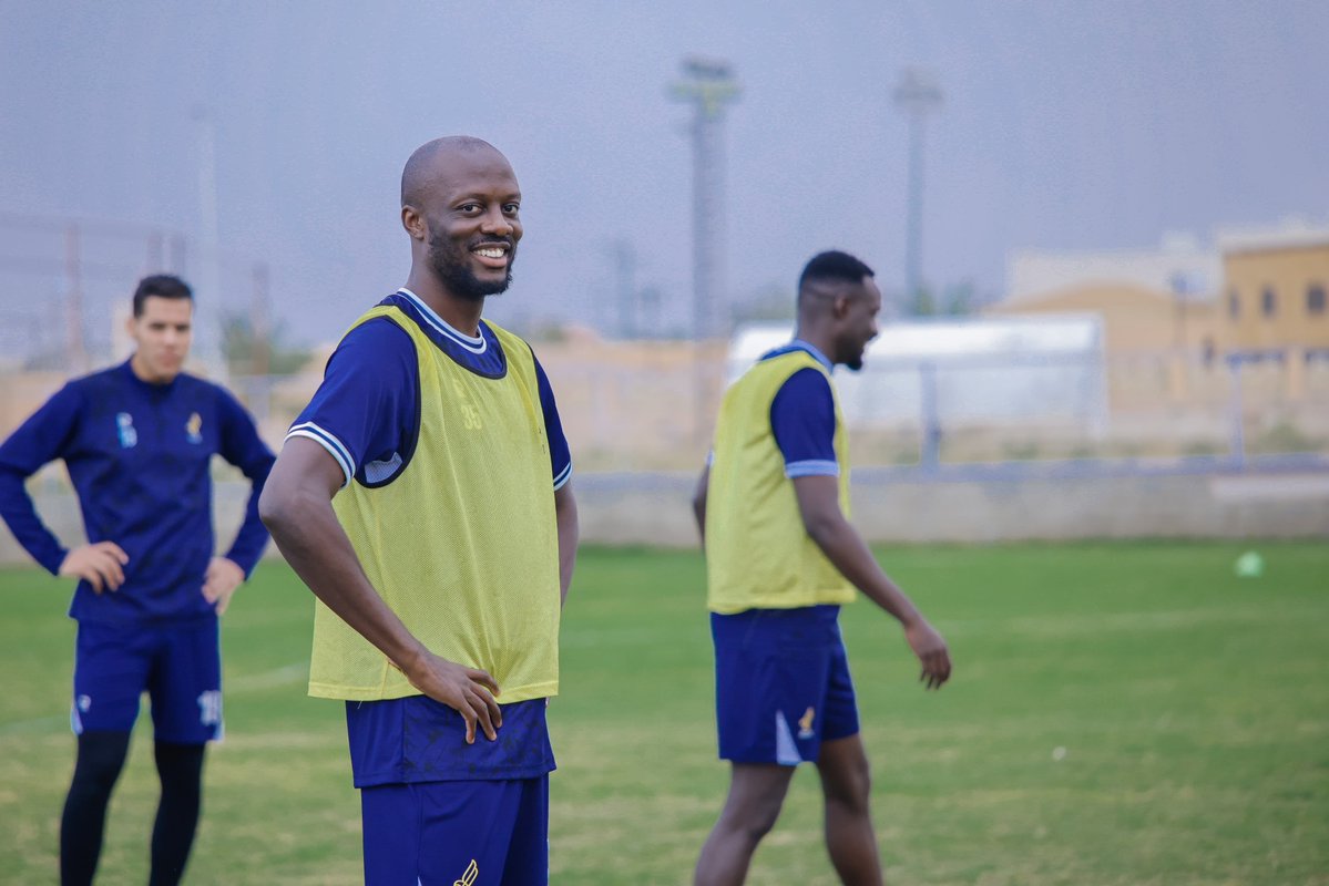 نادي الصقر السعودي tweet media