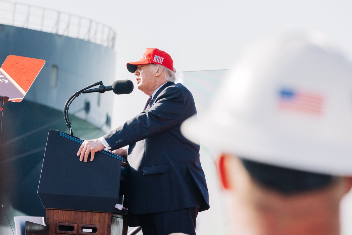 Texas Comptroller tweet media