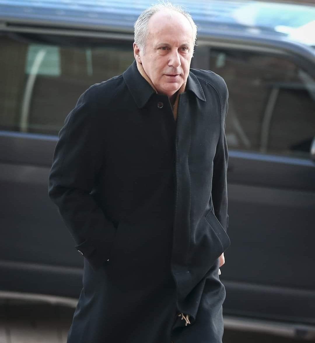 Selin Gülseven 🐦 tweet media