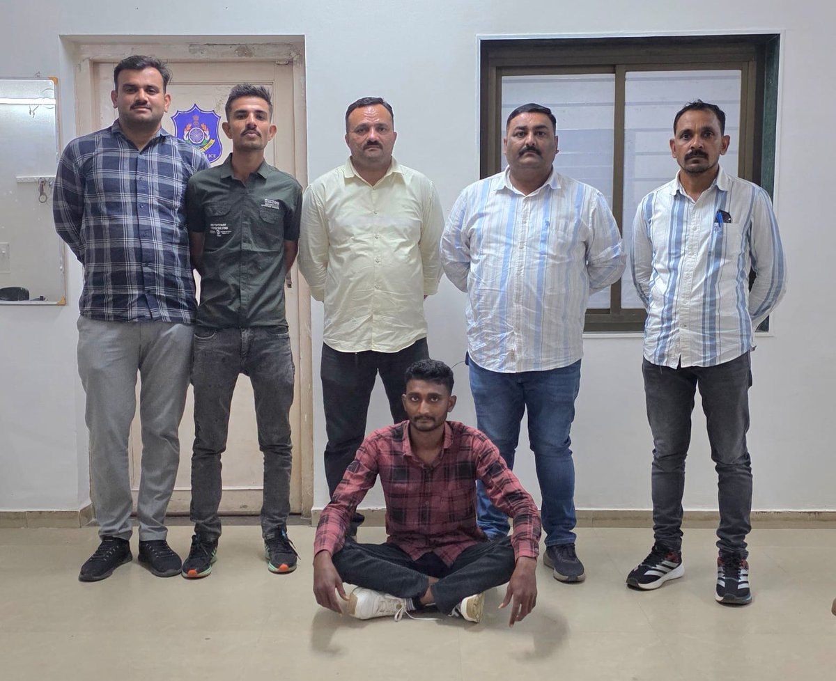 Bhavnagar Police tweet media