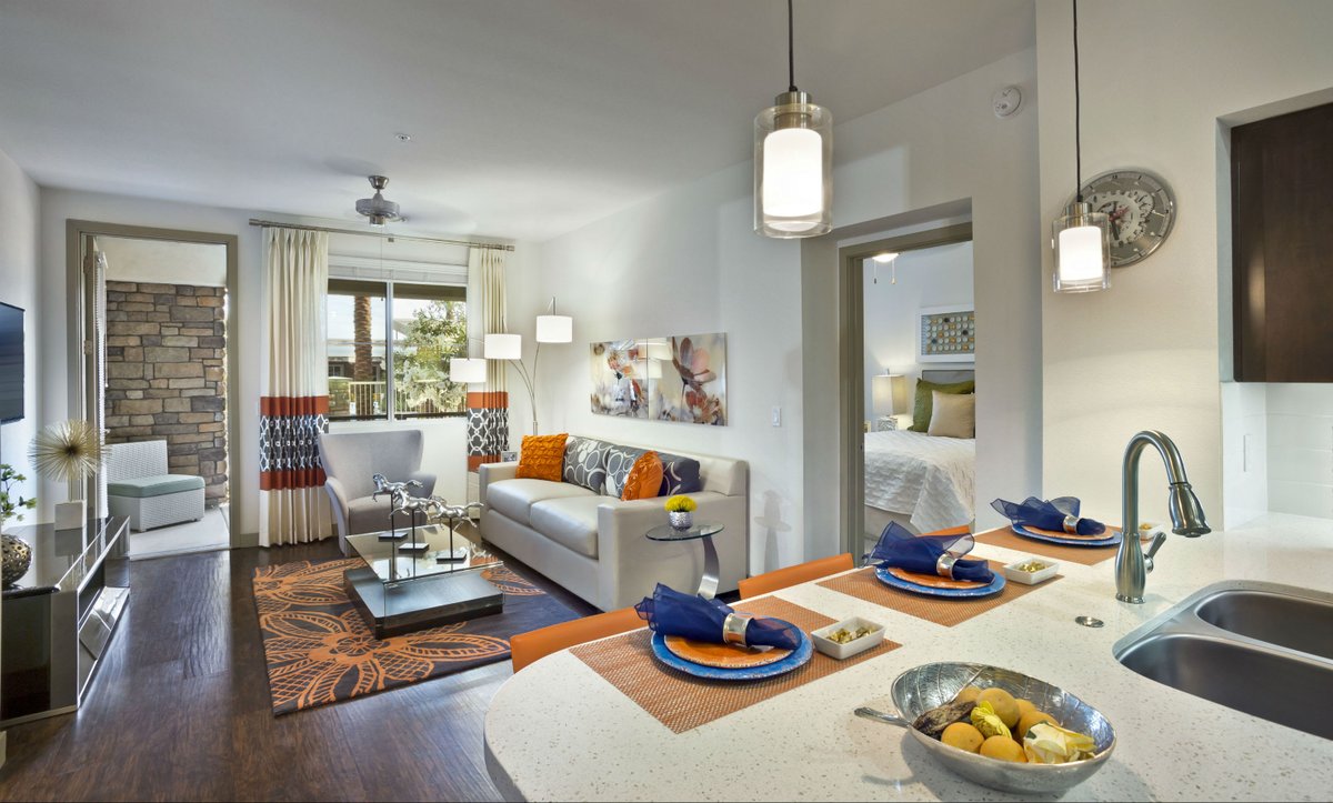 AvionOnLeg's tweet photo. ✨ Ready for a little March magic? Tour Avion on Legacy Apartments and step into living rooms filled with comfort and charm.
#ApartmentLiving #LuxuryApartments #ApartmentGoals https://t.co/A0v1p6d6jK https://t.co/RgnBa7b2Vz