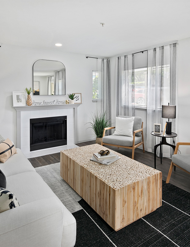 BensonDowns's tweet photo. ✨ Ready for a little March magic? Tour Benson Downs Apartments and step into living rooms filled with comfort and charm.
#ApartmentLiving #LuxuryApartments #ApartmentGoals https://t.co/vSjGWEg7Ae https://t.co/nauM8U6uqW