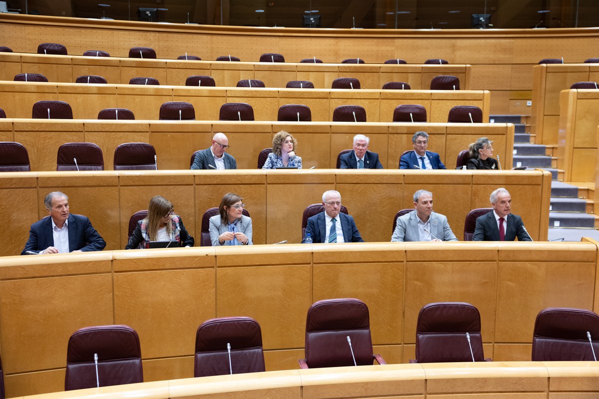 Senado de España tweet media