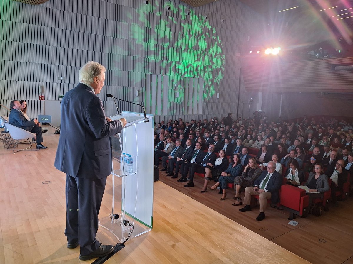 @aecarretera tweet media